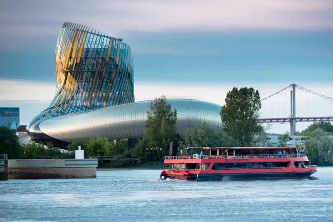 croisière en bateau sur la Garonne