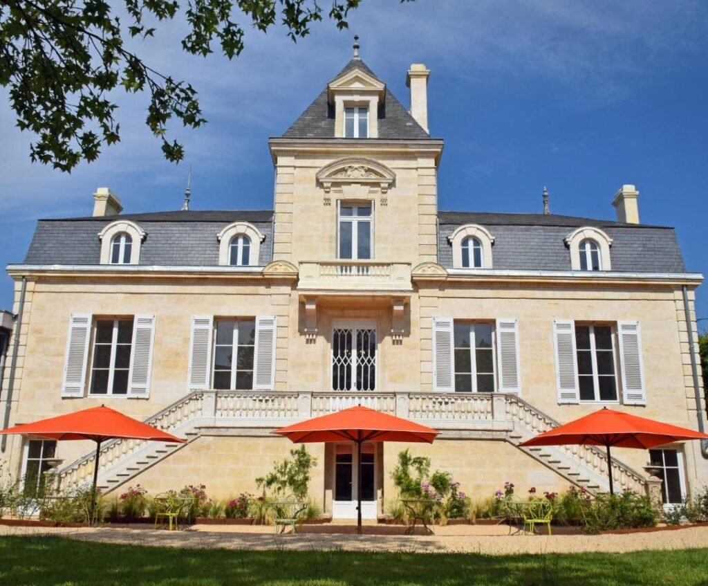 château et chambre d'hôtes